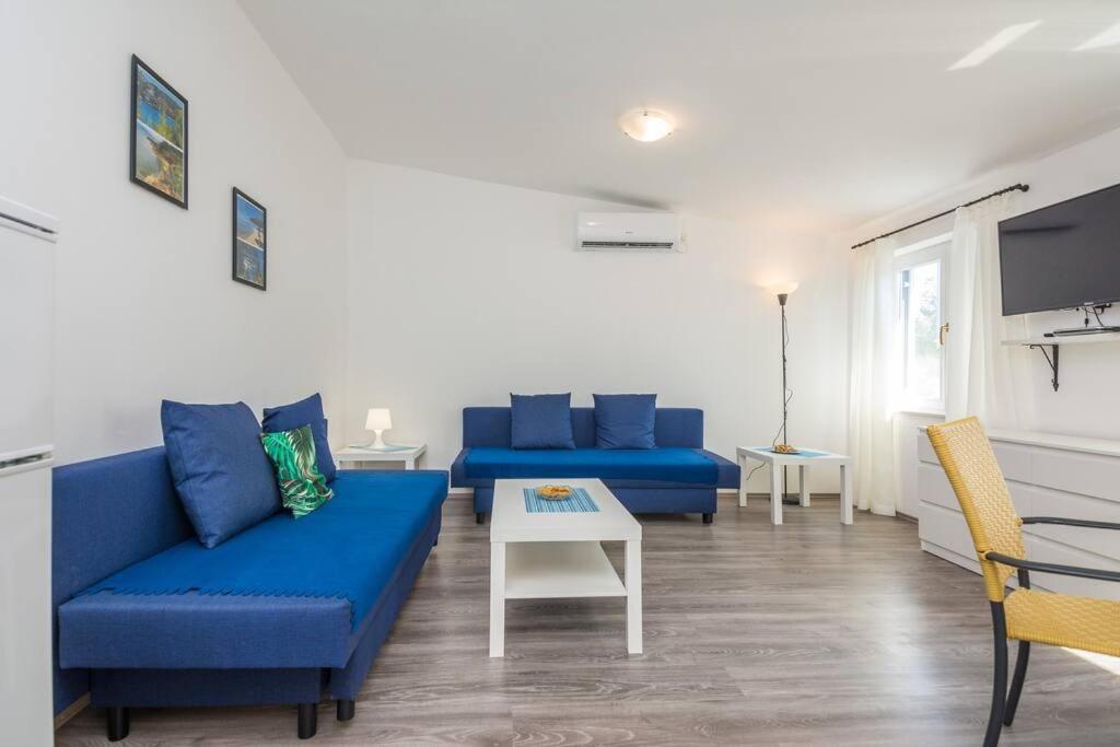 Family Patio Vir Apartamento Exterior foto